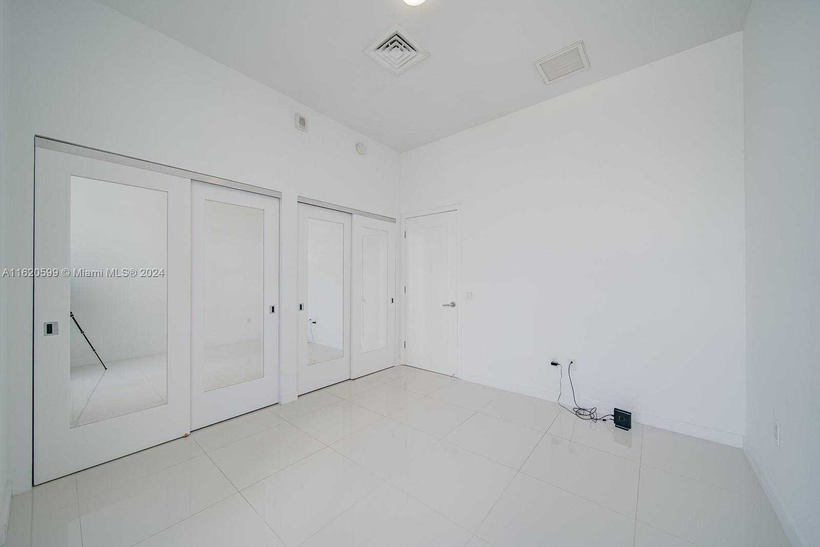 Small Image of 601 NORTH EAST 27TH ST #PH1904, Miami Number 20