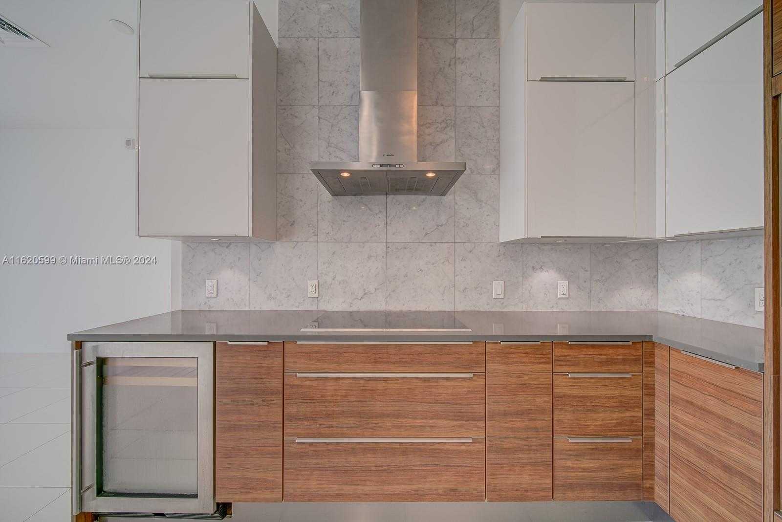 Small Image of 601 NORTH EAST 27TH ST #PH1904, Miami Number 7
