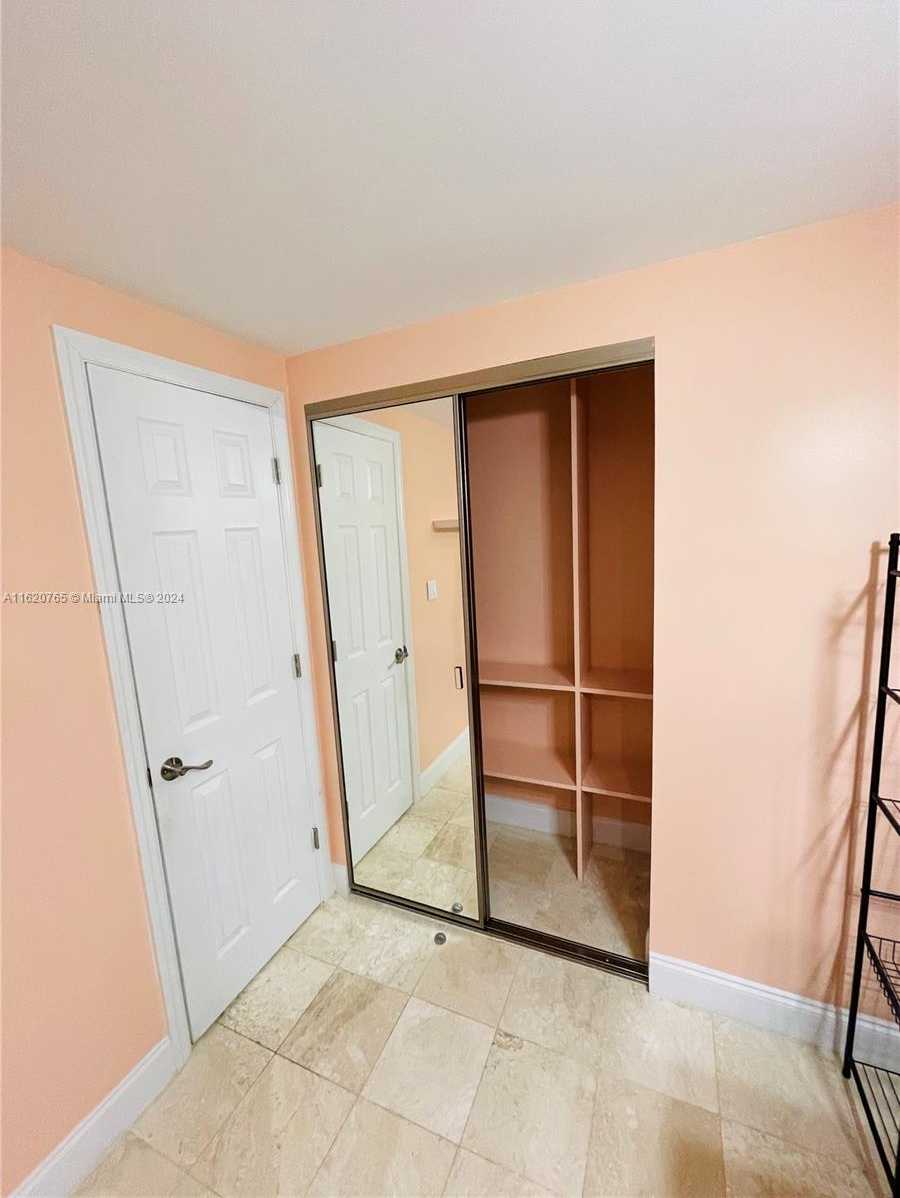 Small Image of 20379 WEST COUNTRY CLUB DR #1836, Aventura Number 11