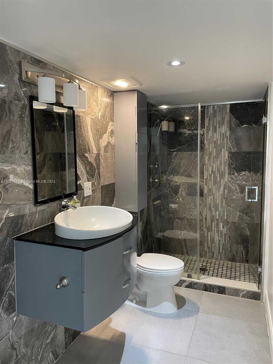 Small Image of 20379 WEST COUNTRY CLUB DR #1836, Aventura Number 14