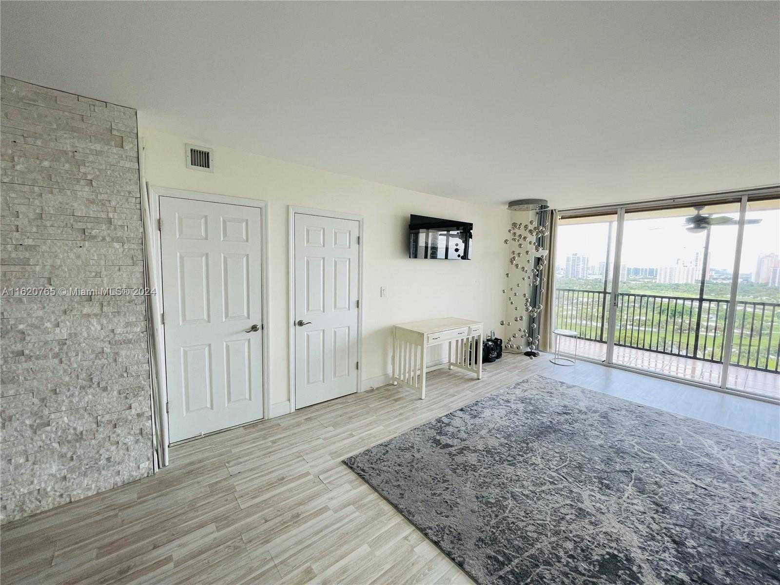 Small Image of 20379 WEST COUNTRY CLUB DR #1836, Aventura Number 8