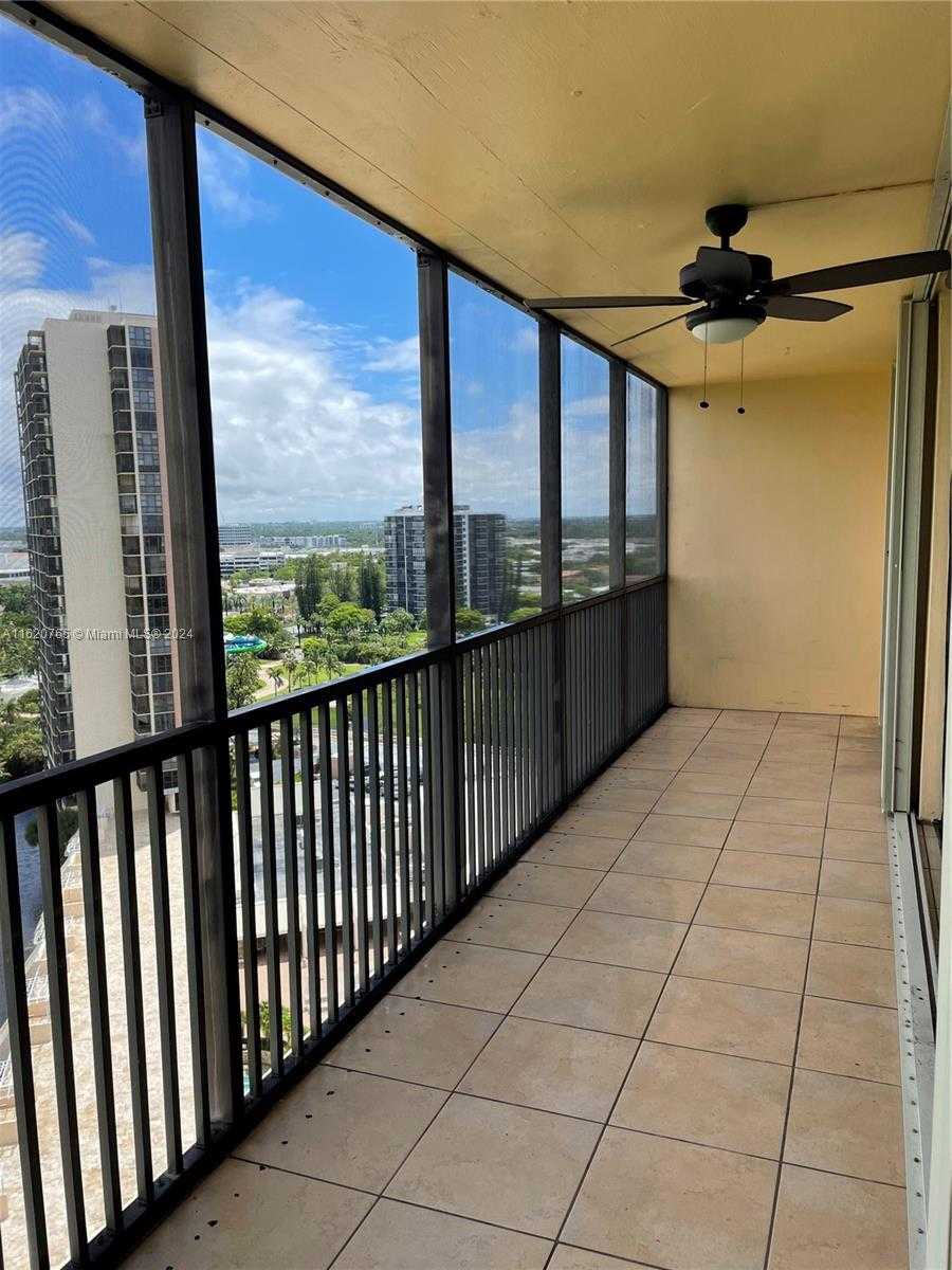 Small Image of 20379 WEST COUNTRY CLUB DR #1836, Aventura Number 9