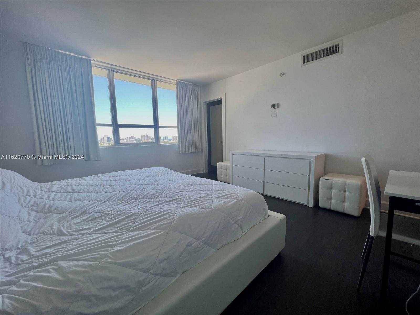 Small Image of 1500 BAY RD #1414S, Miami Beach Number 14