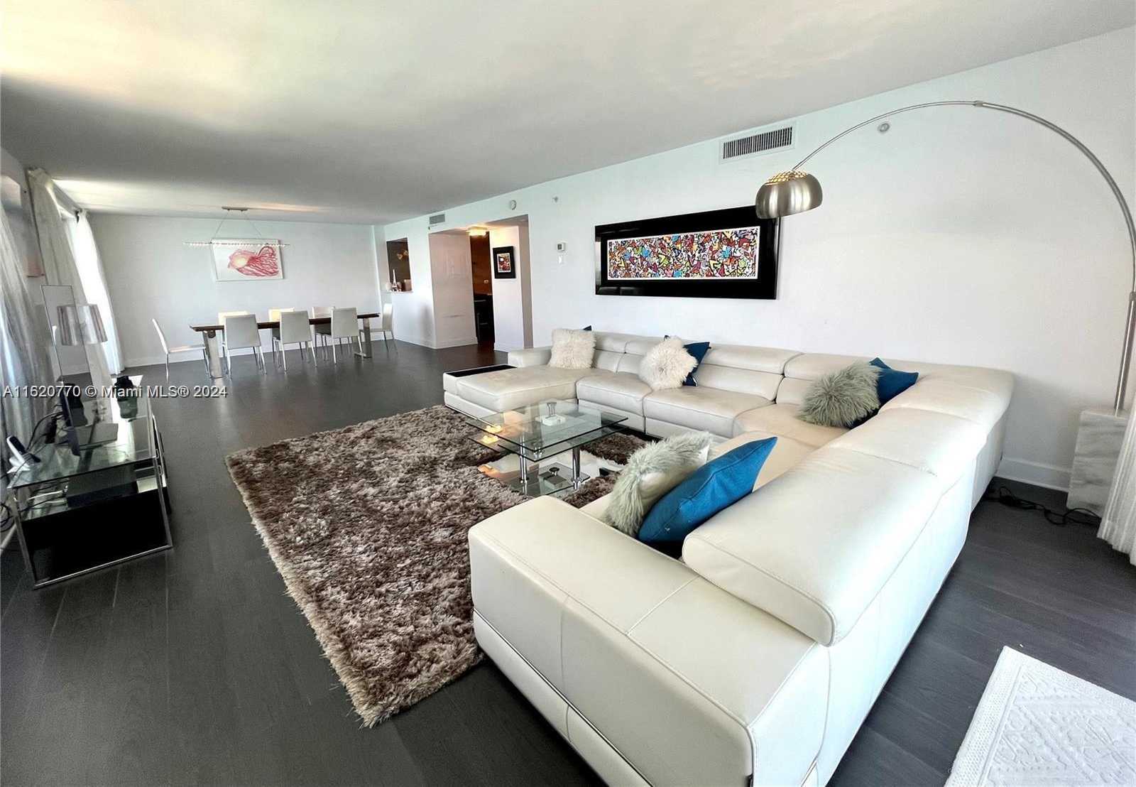 Small Image of 1500 BAY RD #1414S, Miami Beach Number 5
