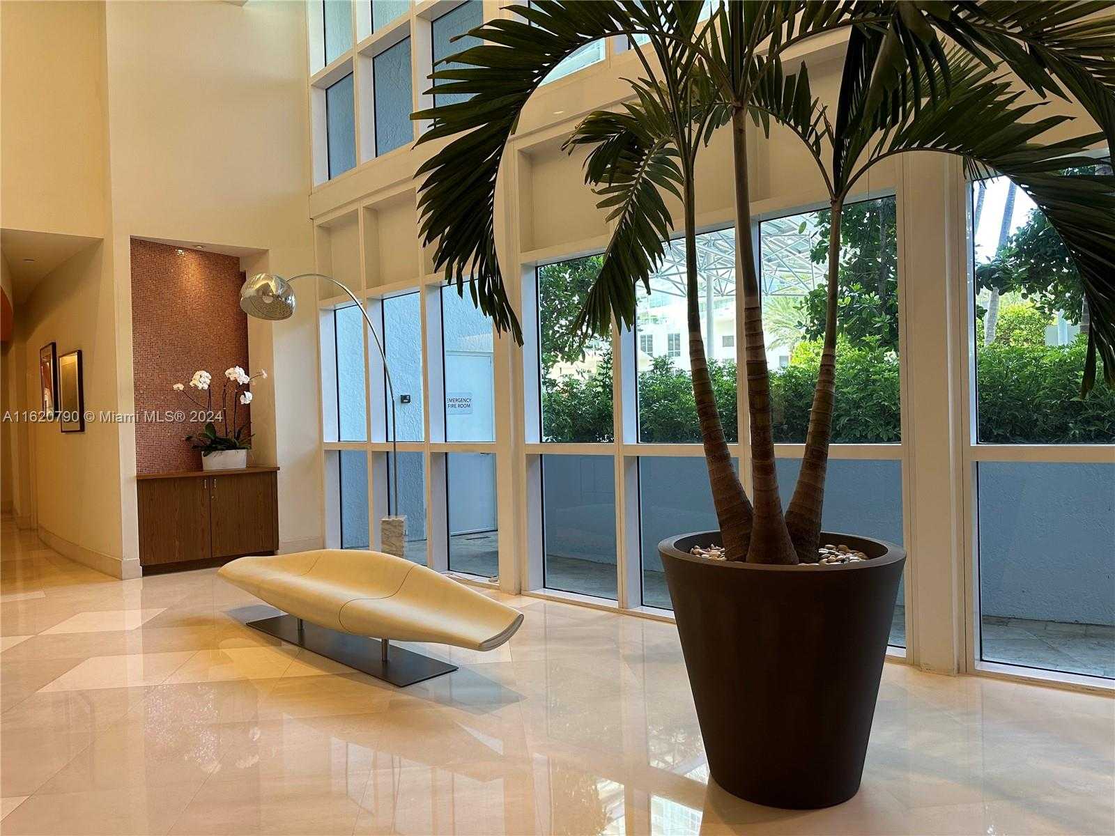 Small Image of 400 ALTON RD #1509, Miami Beach Number 14