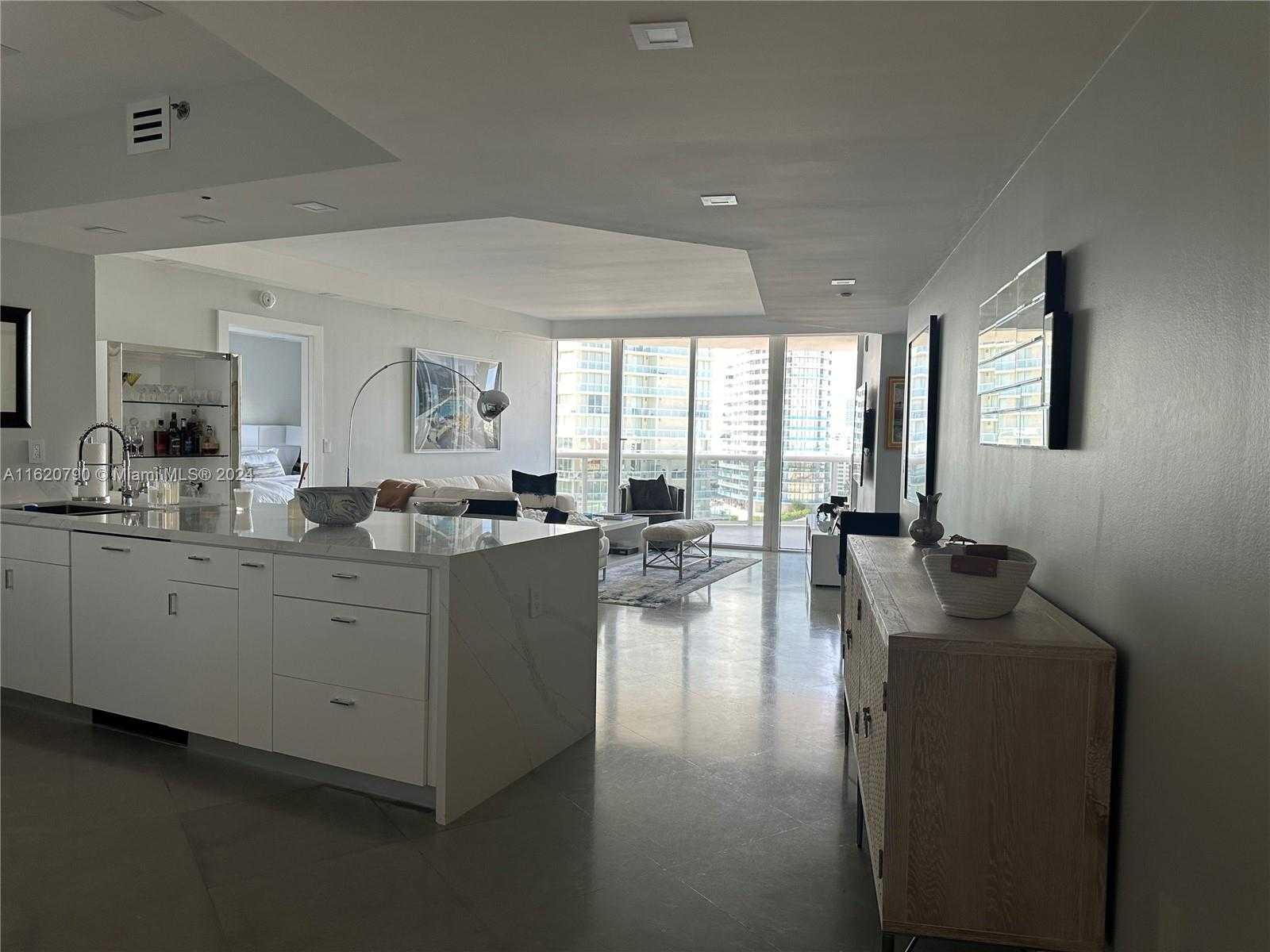 Small Image of 400 ALTON RD #1509, Miami Beach Number 19