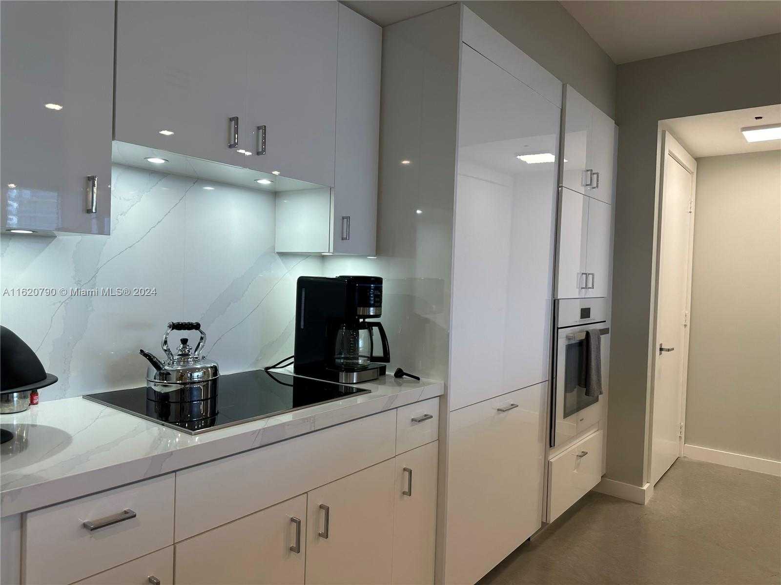 Small Image of 400 ALTON RD #1509, Miami Beach Number 23