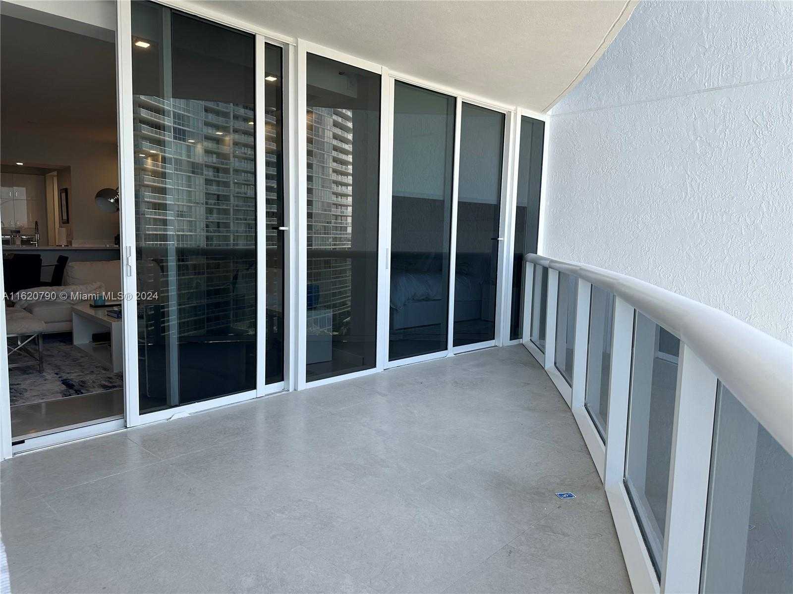 Small Image of 400 ALTON RD #1509, Miami Beach Number 35