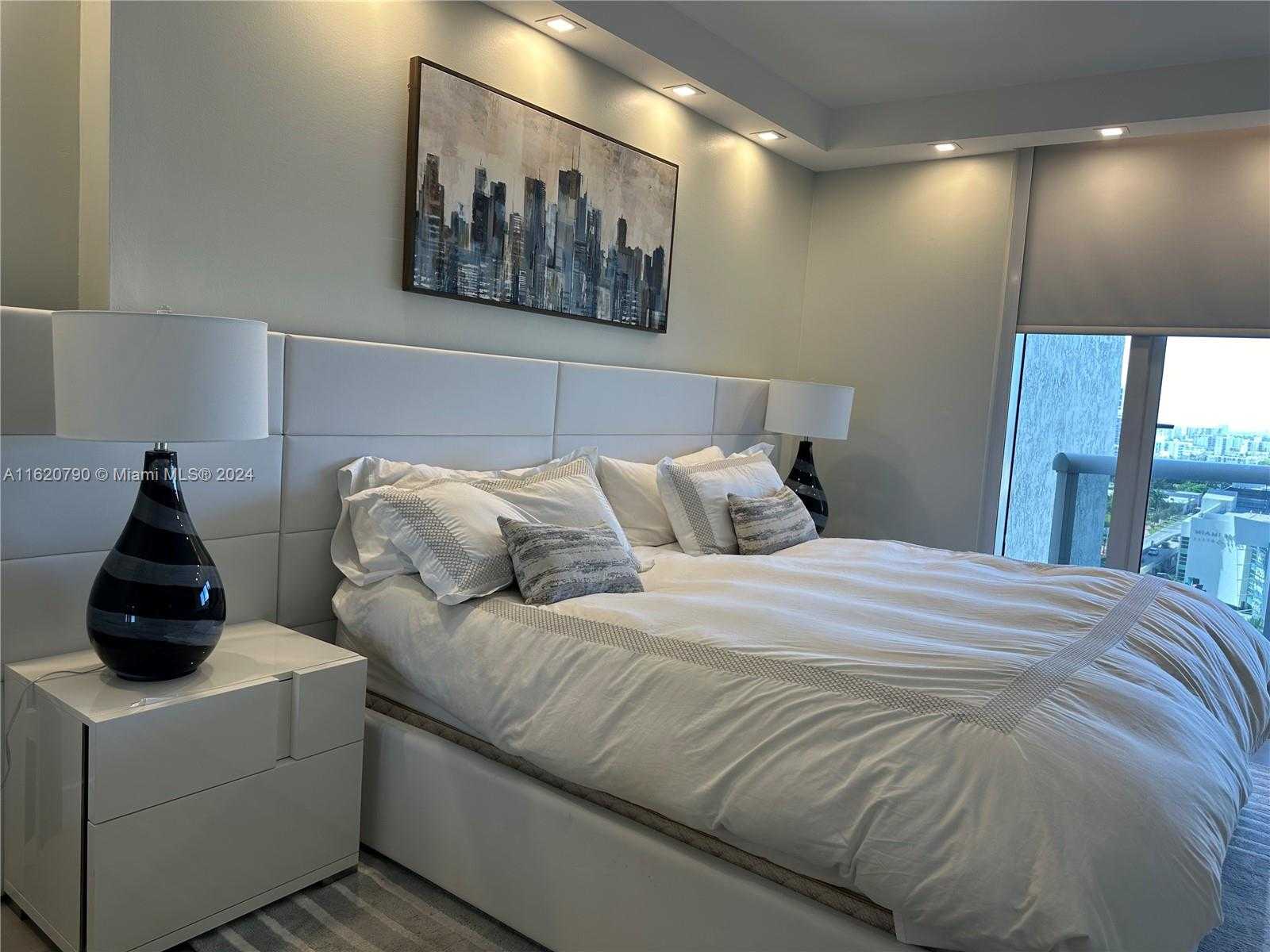 Small Image of 400 ALTON RD #1509, Miami Beach Number 40