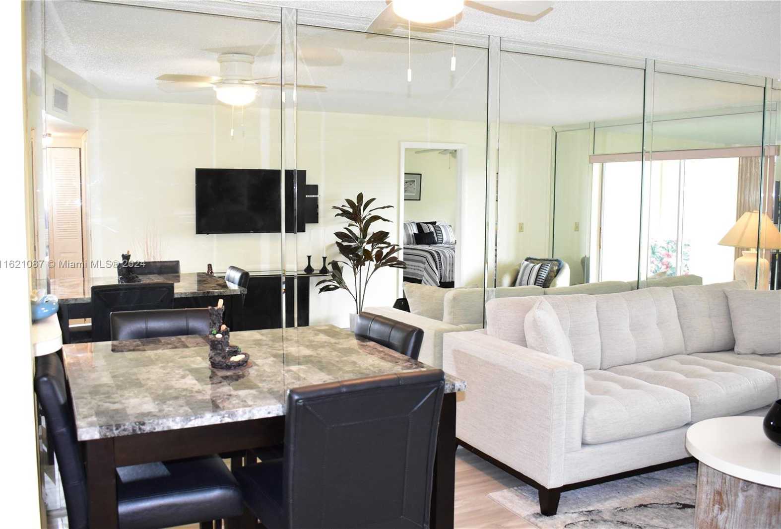 Small Image of 9621 SUNRISE LAKES BLVD #302, Sunrise Number 10