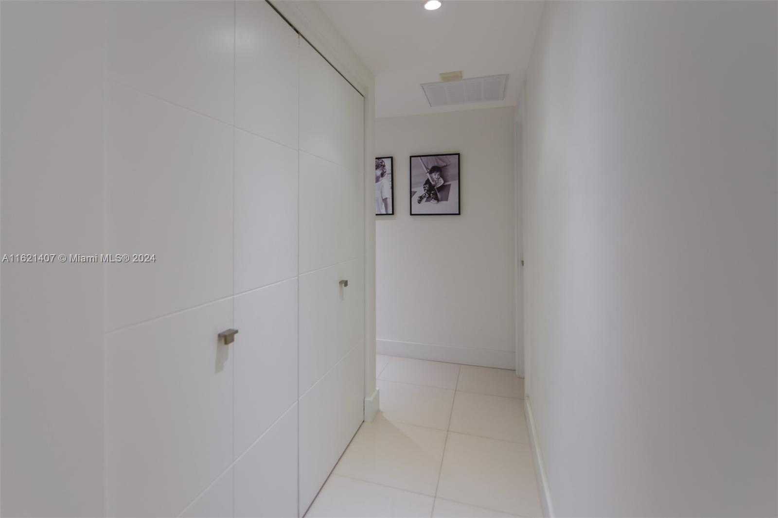Small Image of 1950 SOUTH OCEAN DR #19G, Hallandale Beach Number 12