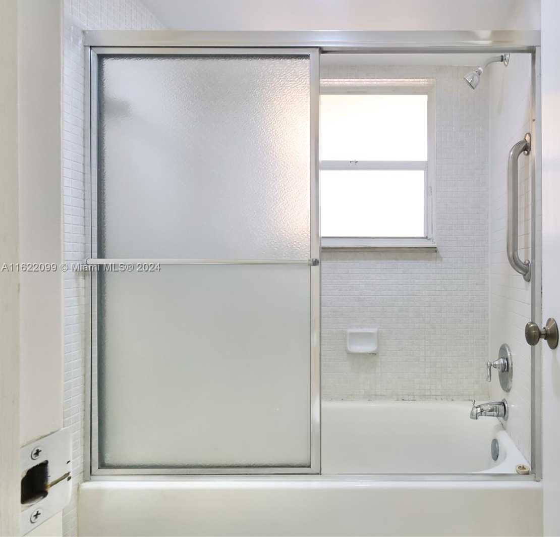 Small Image of 6870 ROYAL PALM BLVD #210M, Margate Number 14
