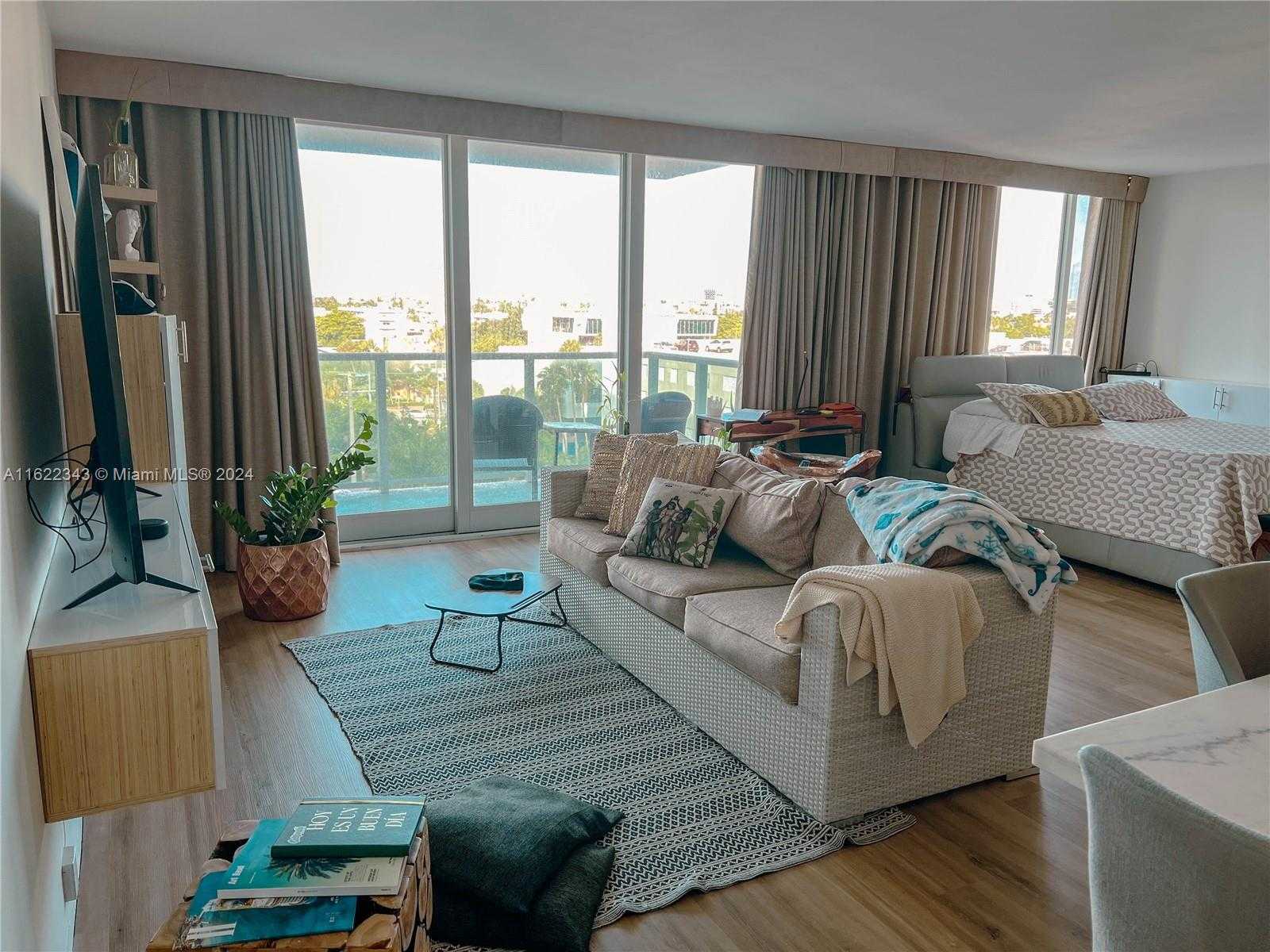 Small Image of 1000 WEST AVE #730, Miami Beach Number 5