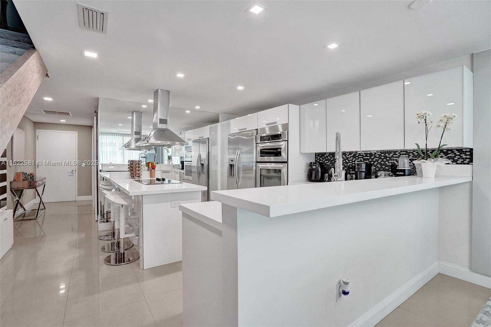 Small Image of 2950 NORTH EAST 188TH ST #325, Aventura Number 15