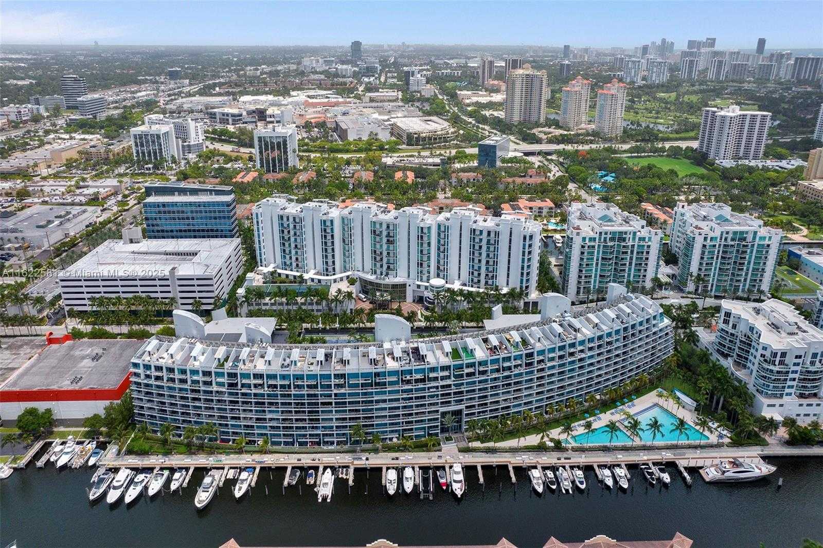Small Image of 2950 NORTH EAST 188TH ST #325, Aventura Number 3