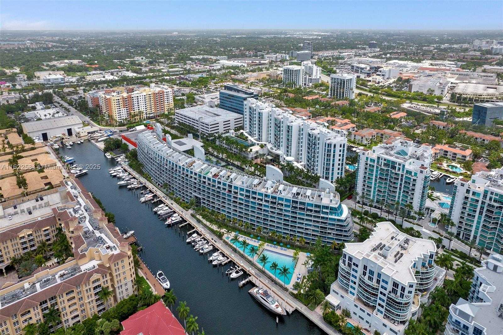 Small Image of 2950 NORTH EAST 188TH ST #325, Aventura Number 4