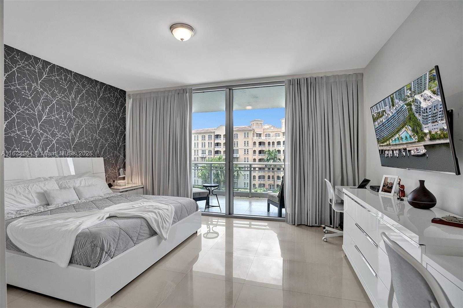 Small Image of 2950 NORTH EAST 188TH ST #325, Aventura Number 44