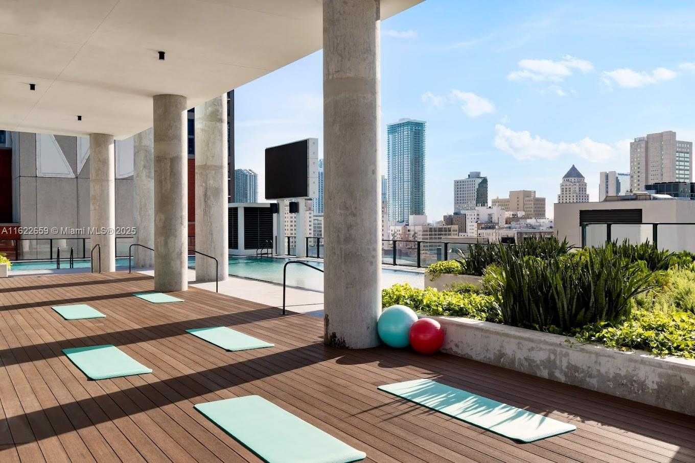 Small Image of 398 NORTH EAST 5TH ST #4416, Miami Number 14