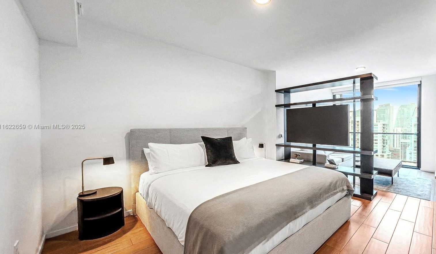 Small Image of 398 NORTH EAST 5TH ST #4416, Miami Number 20