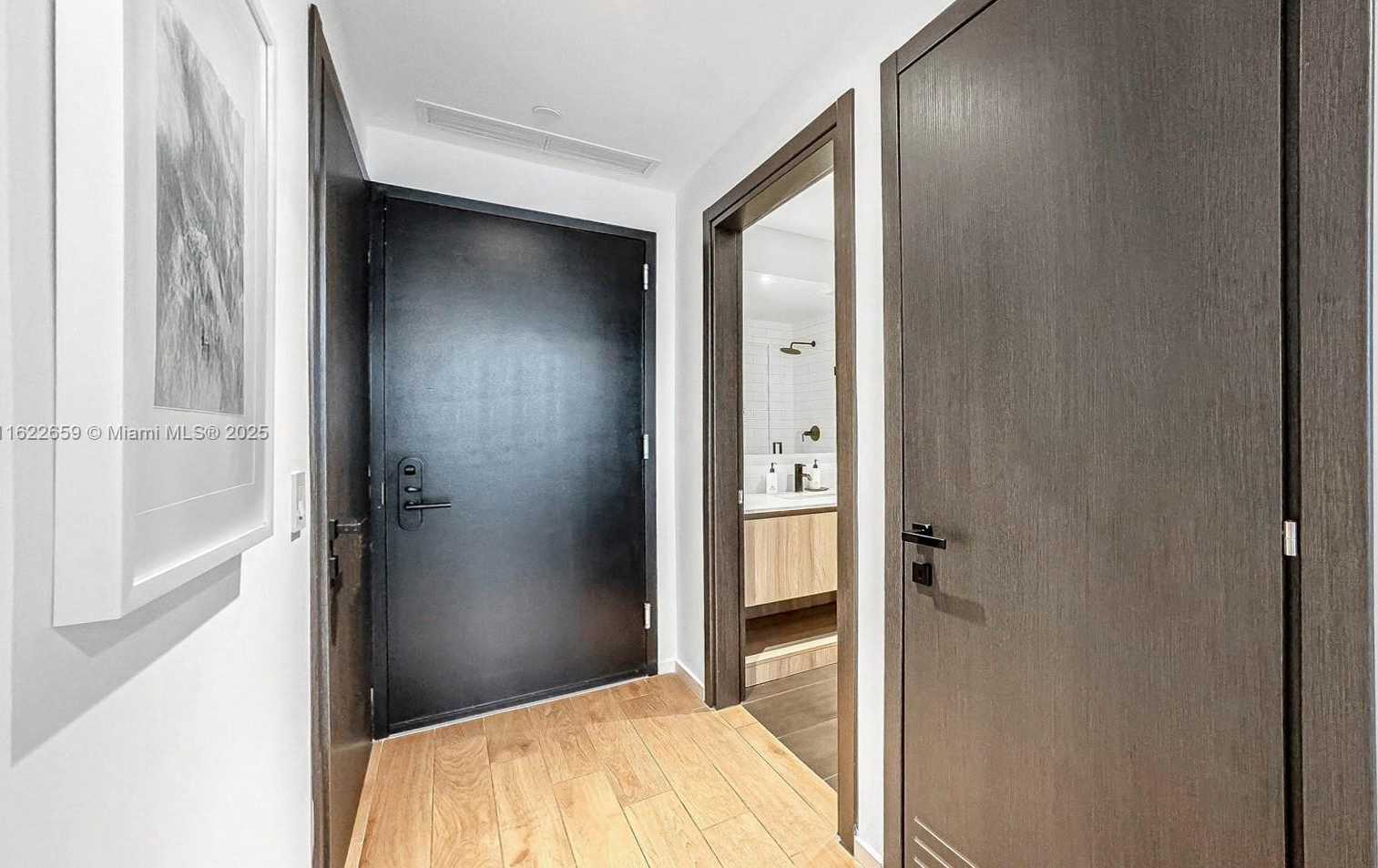 Small Image of 398 NORTH EAST 5TH ST #4416, Miami Number 24