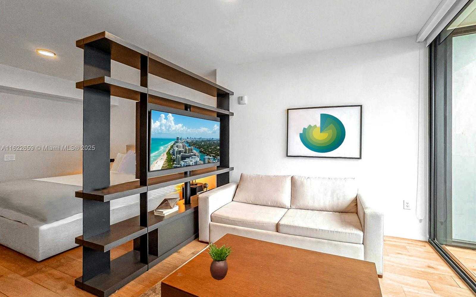 Small Image of 398 NORTH EAST 5TH ST #4416, Miami Number 3