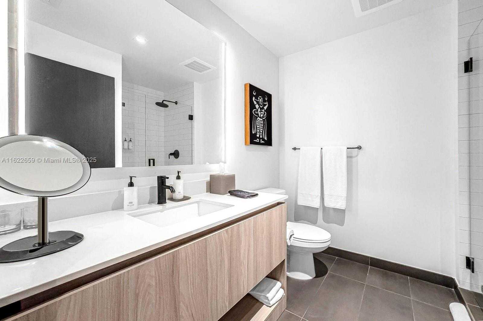 Small Image of 398 NORTH EAST 5TH ST #4416, Miami Number 9