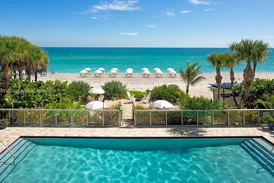 Small Image of 17315 Collins Ave, Sunny Isles Beach, FL 33160, USA Number 2