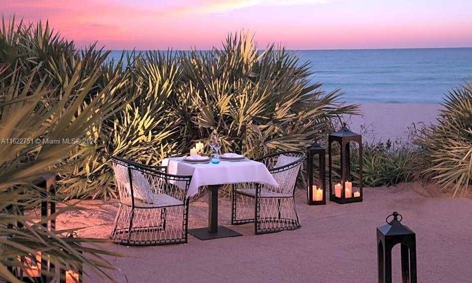 Small Image of 17315 Collins Ave, Sunny Isles Beach, FL 33160, USA Number 4