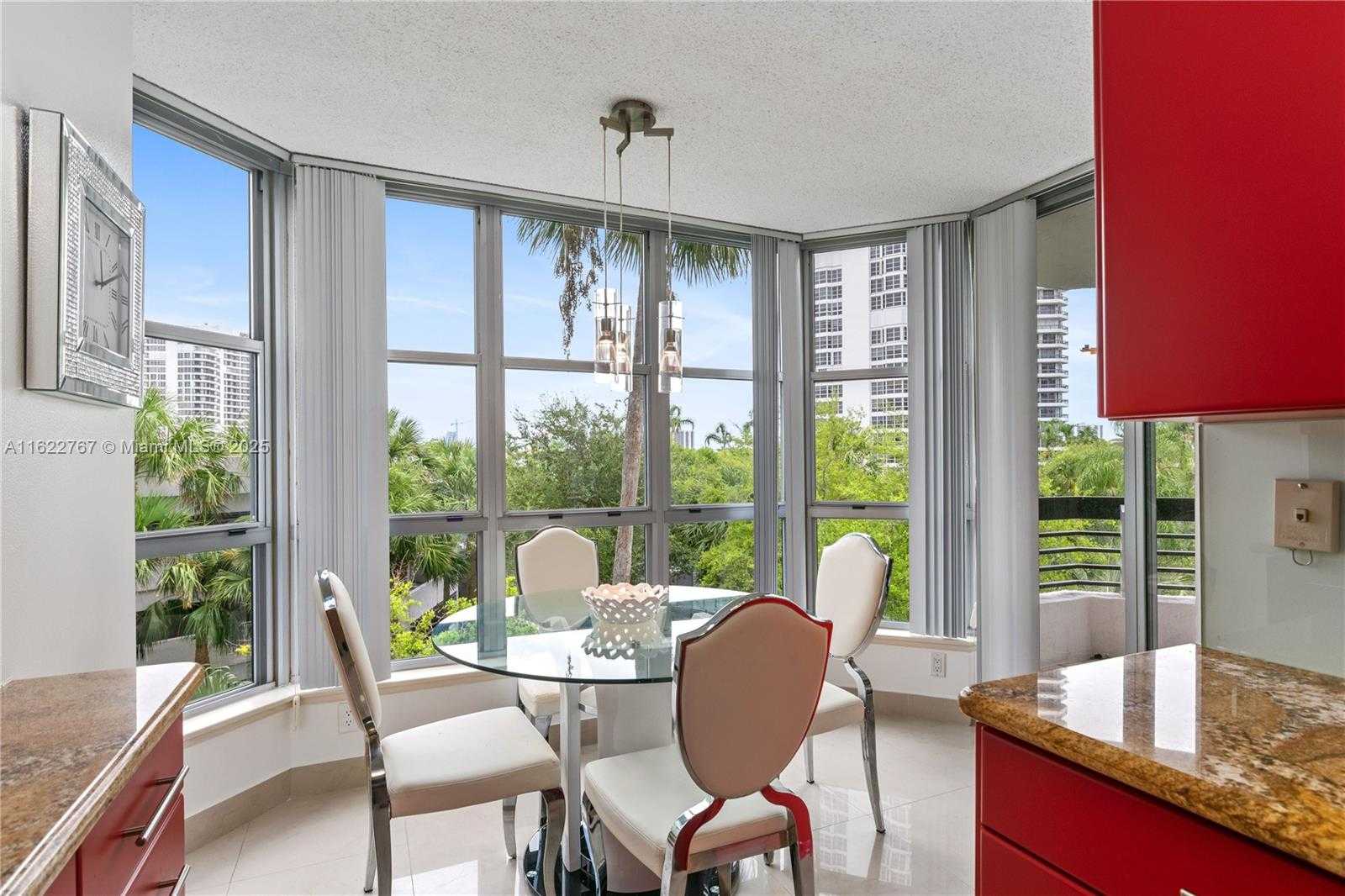 Small Image of 3600 MYSTIC POINTE DR #407, Aventura Number 10
