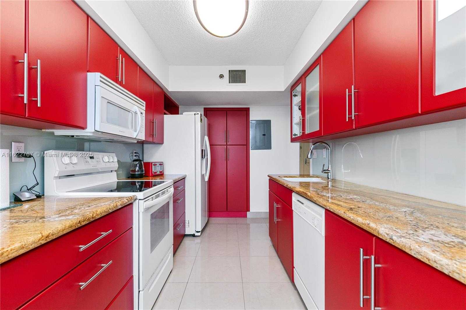 Small Image of 3600 MYSTIC POINTE DR #407, Aventura Number 12