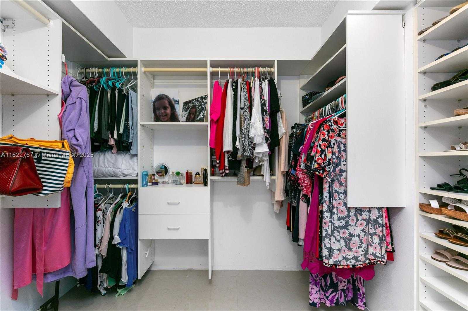 Small Image of 3600 MYSTIC POINTE DR #407, Aventura Number 32