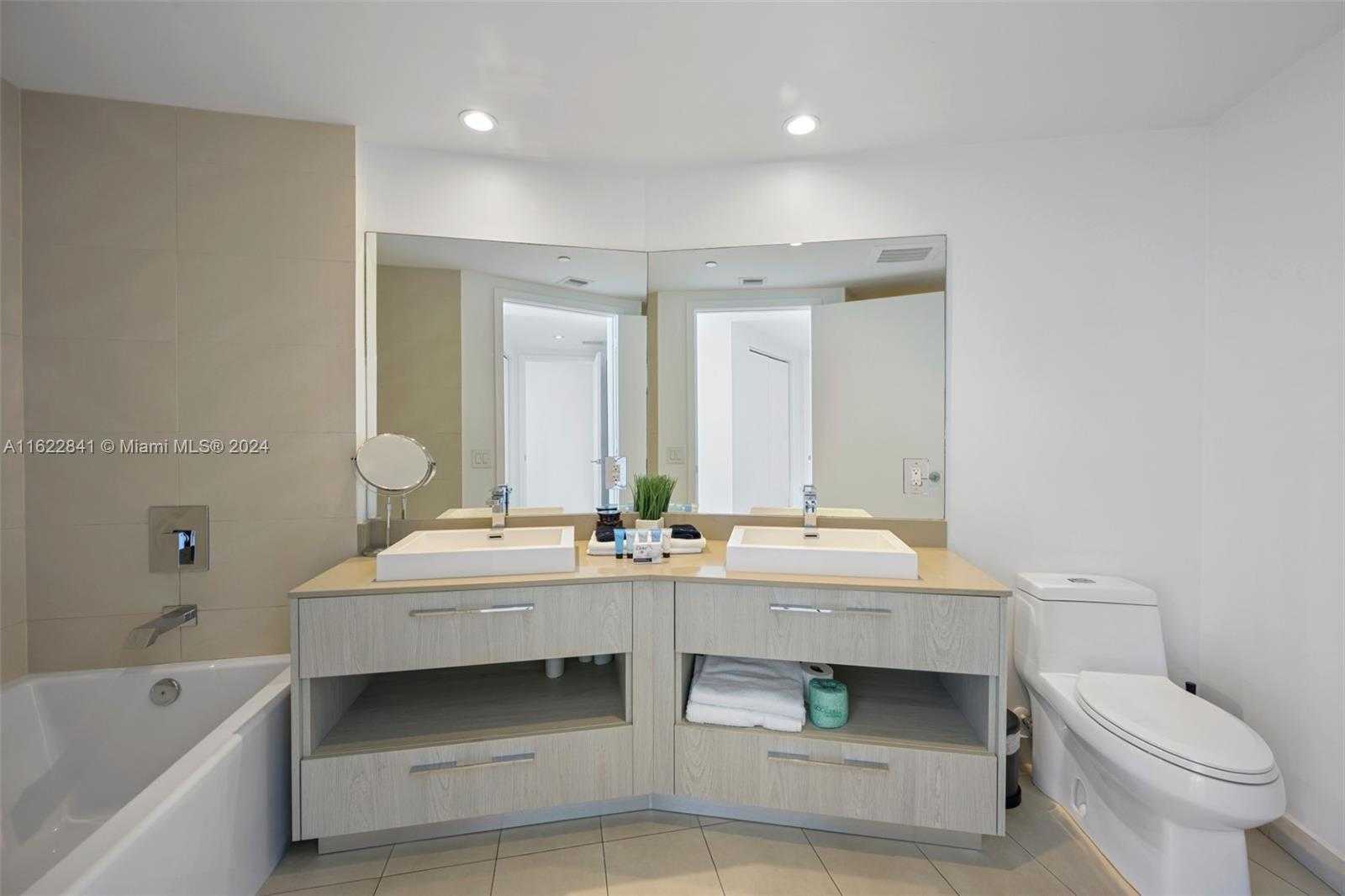 Small Image of 4111 SOUTH OCEAN DR #3002, Hollywood Number 14