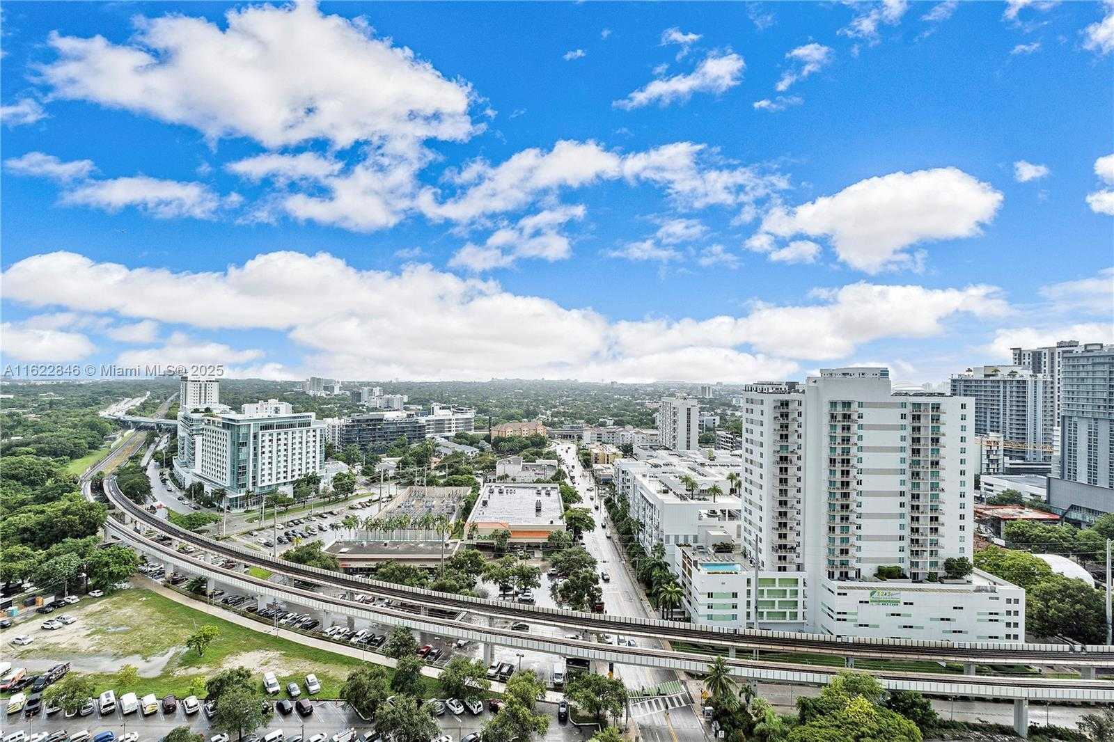 Small Image of 60 SOUTH WEST 13TH ST #1921, Miami Number 19