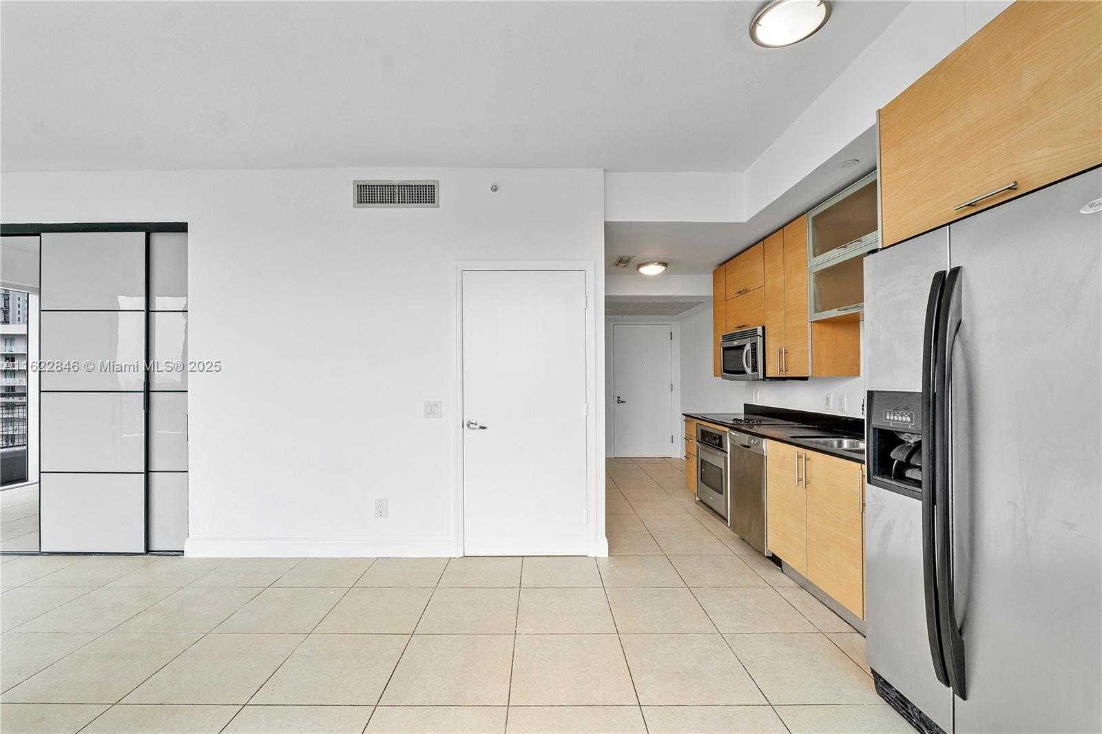 Small Image of 60 SOUTH WEST 13TH ST #1921, Miami Number 8