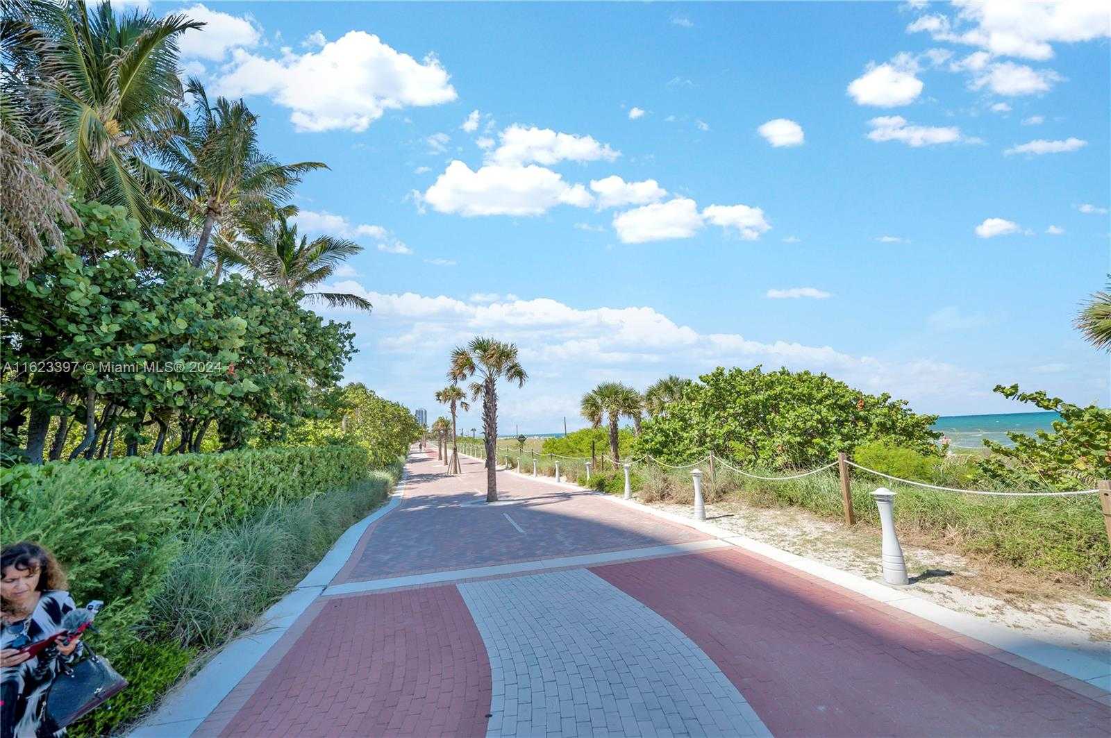 Small Image of 5025 COLLINS AVE #903, Miami Beach Number 26