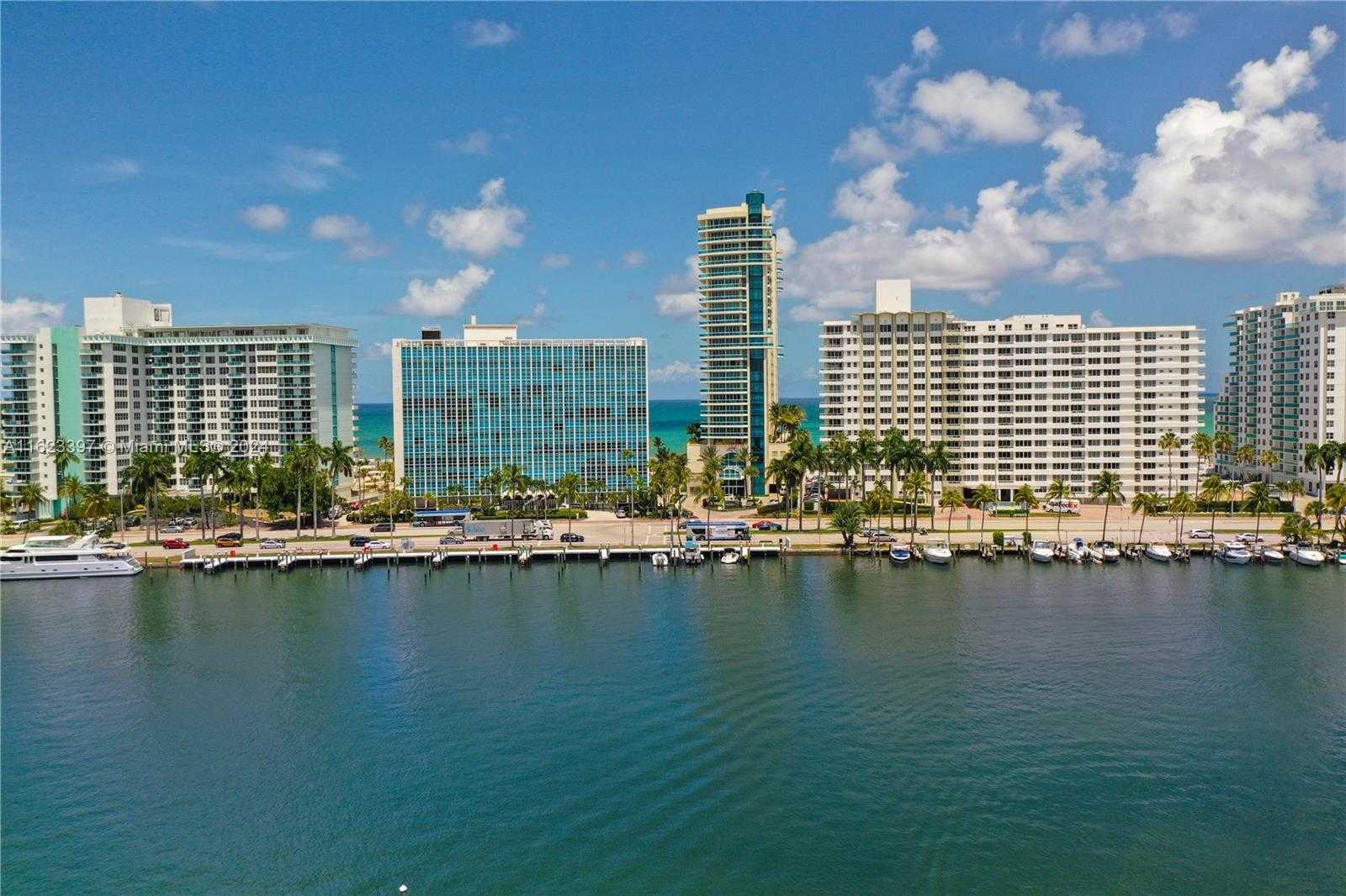 Small Image of 5025 COLLINS AVE #903, Miami Beach Number 4