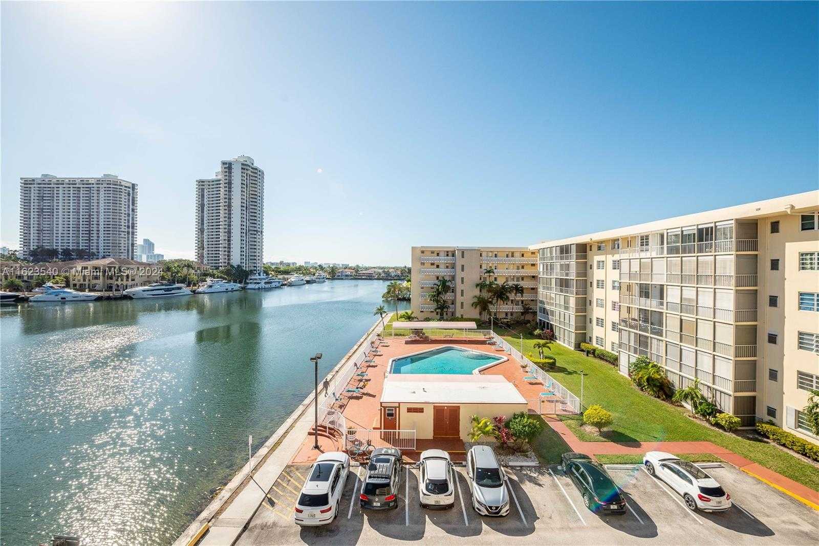 Small Image of 2999 POINT EAST DR #C109, Aventura Number 18