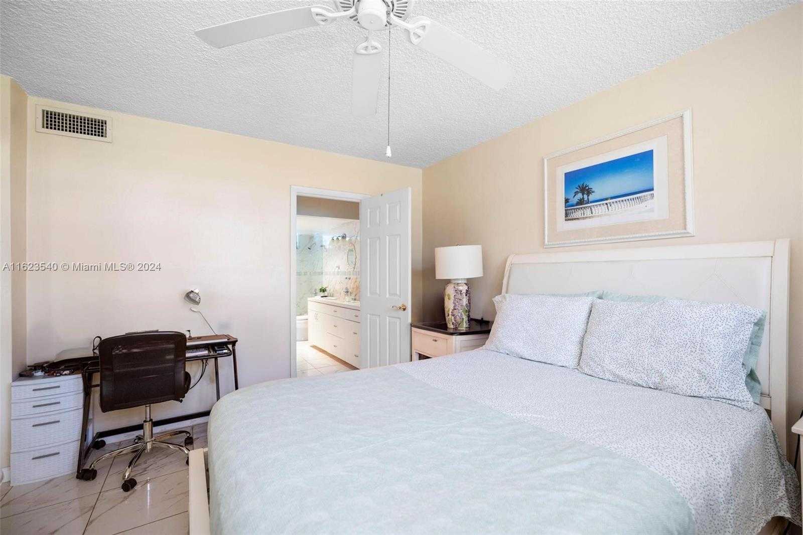 Small Image of 2999 POINT EAST DR #C109, Aventura Number 8