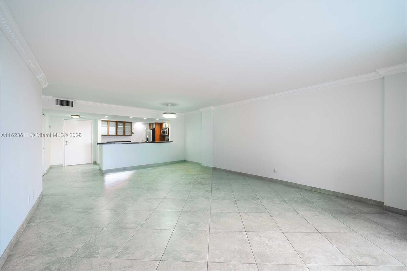 Small Image of 3800 SOUTH OCEAN DR #801, Hollywood Number 4