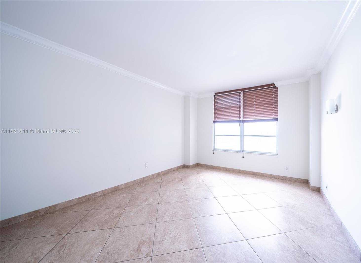 Small Image of 3800 SOUTH OCEAN DR #801, Hollywood Number 8