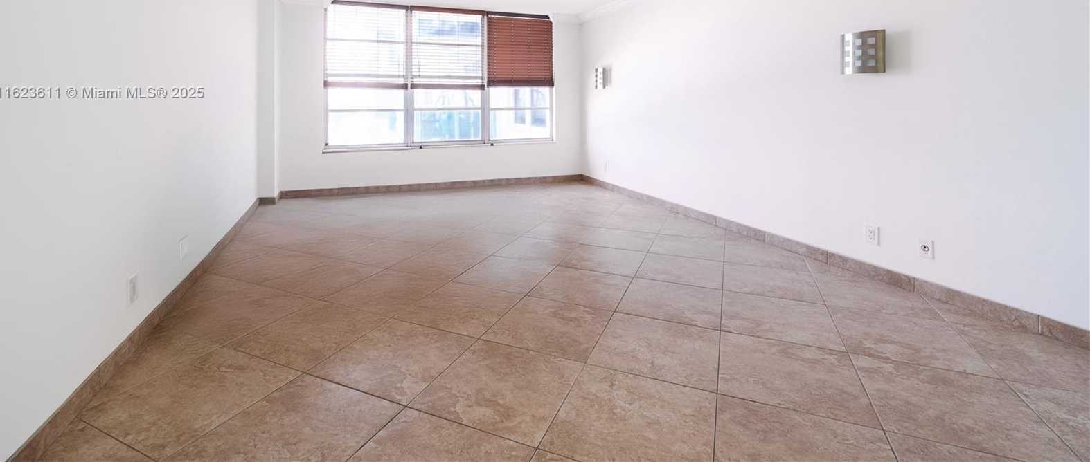 Small Image of 3800 SOUTH OCEAN DR #801, Hollywood Number 9