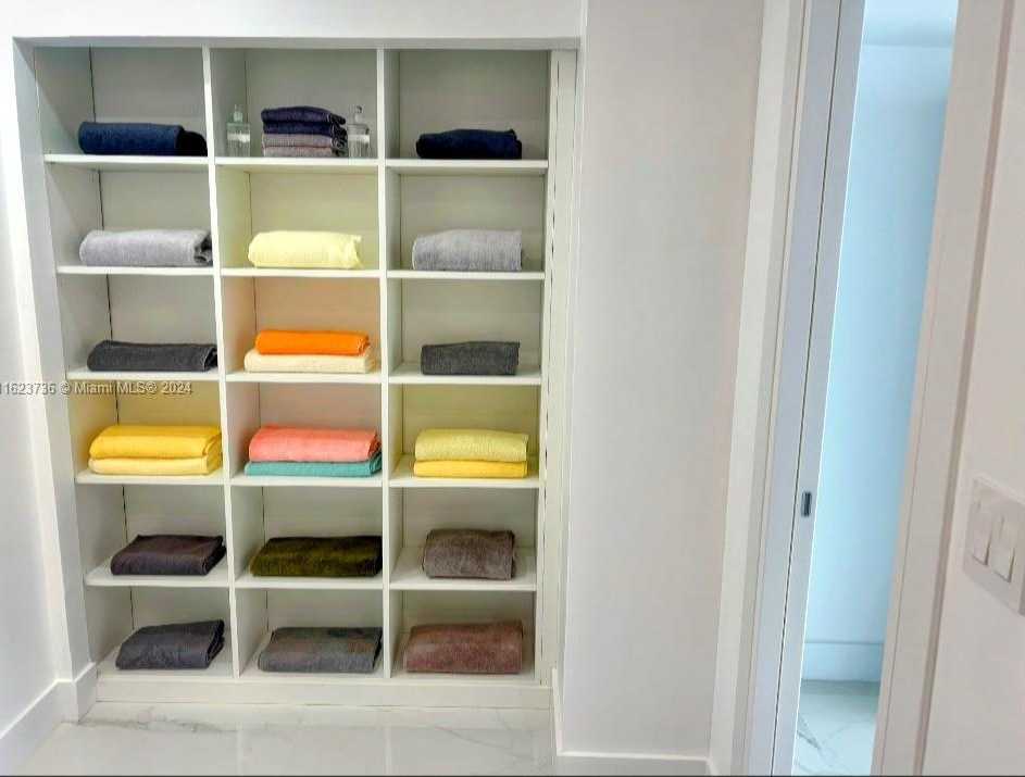 Small Image of 2030 SOUTH OCEAN DR #2220, Hallandale Beach Number 41