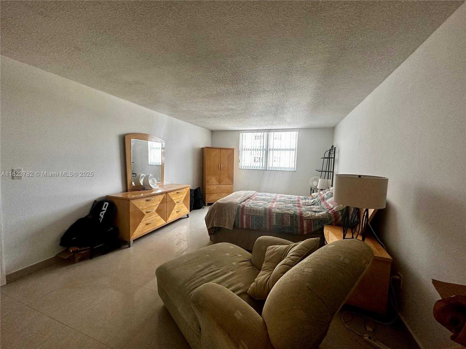 Small Image of 1501 SOUTH OCEAN DR #201, Hollywood Number 14