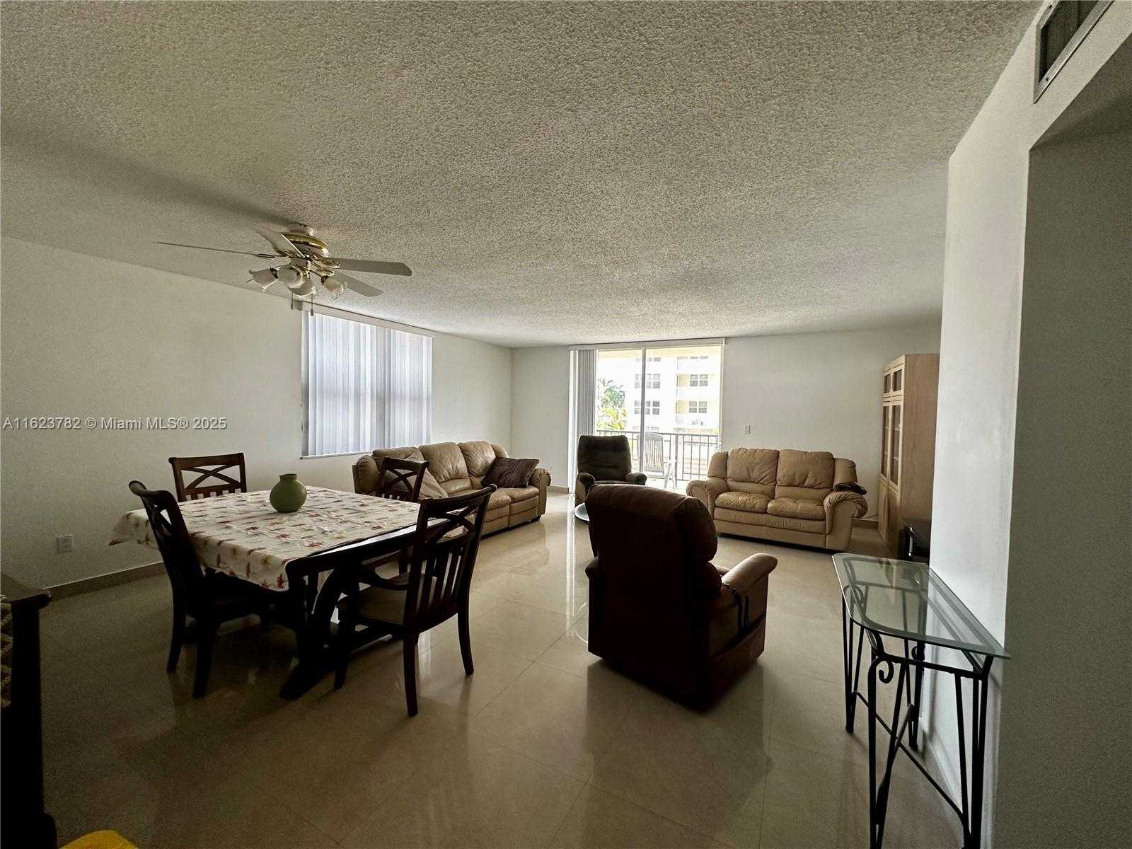 Small Image of 1501 SOUTH OCEAN DR #201, Hollywood Number 8