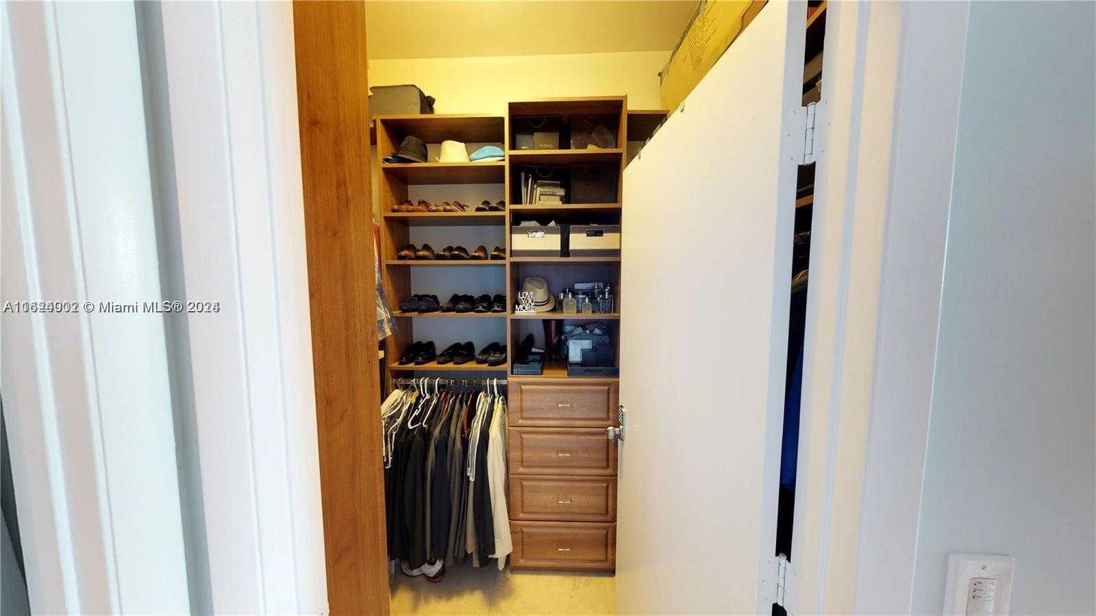 Small Image of 3330 NORTH EAST 190TH ST #MPH15, Aventura Number 17