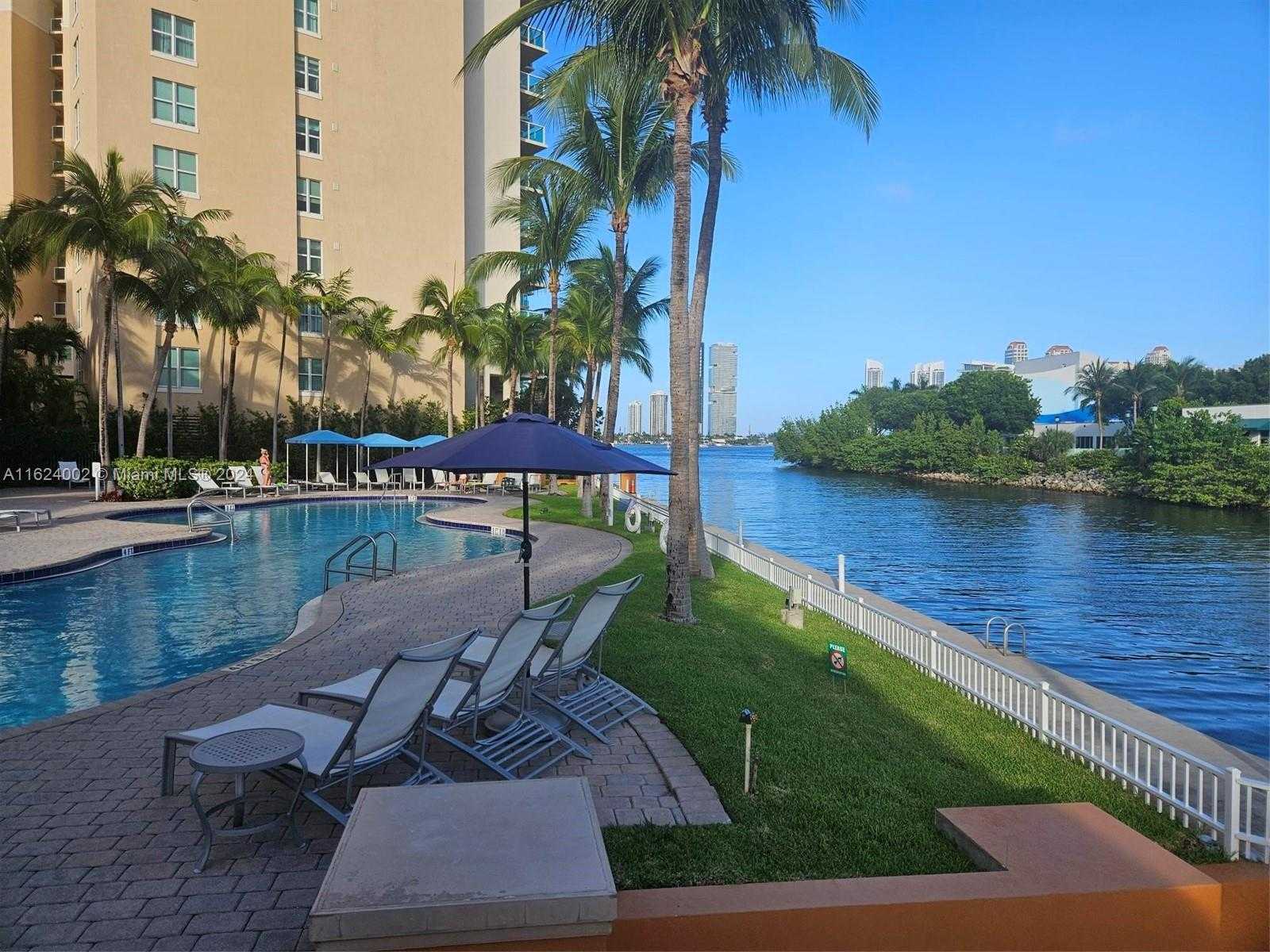 Small Image of 3330 NORTH EAST 190TH ST #MPH15, Aventura Number 30