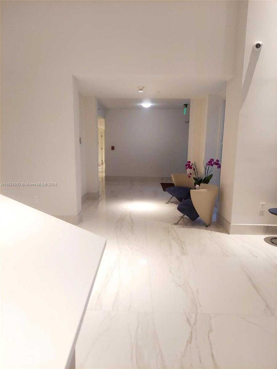 Small Image of 3330 NORTH EAST 190TH ST #MPH15, Aventura Number 46