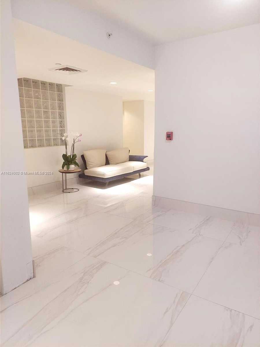 Small Image of 3330 NORTH EAST 190TH ST #MPH15, Aventura Number 53