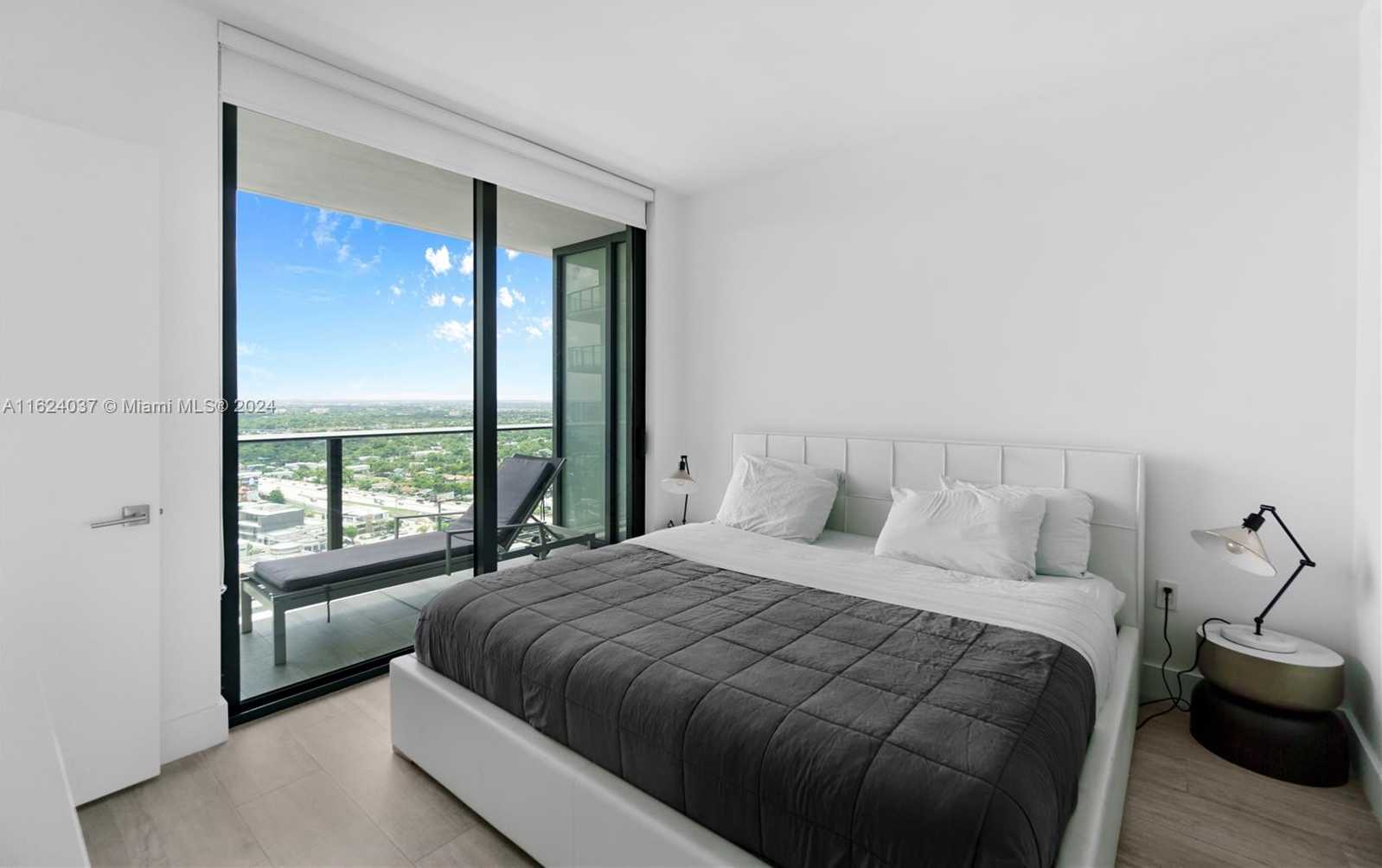 Small Image of 121 NORTH EAST 34TH ST #3012, Miami Number 12