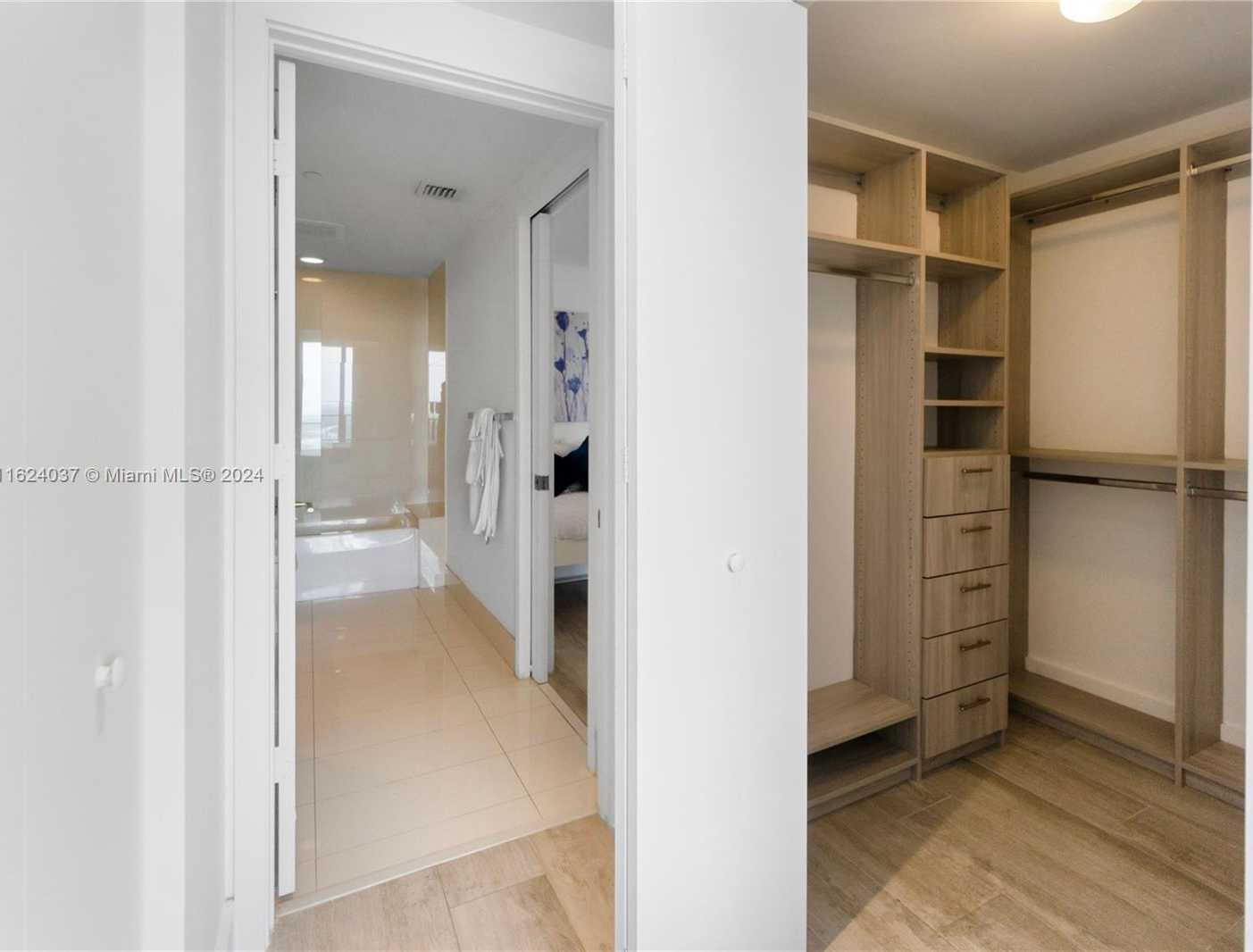 Small Image of 121 NORTH EAST 34TH ST #3012, Miami Number 14